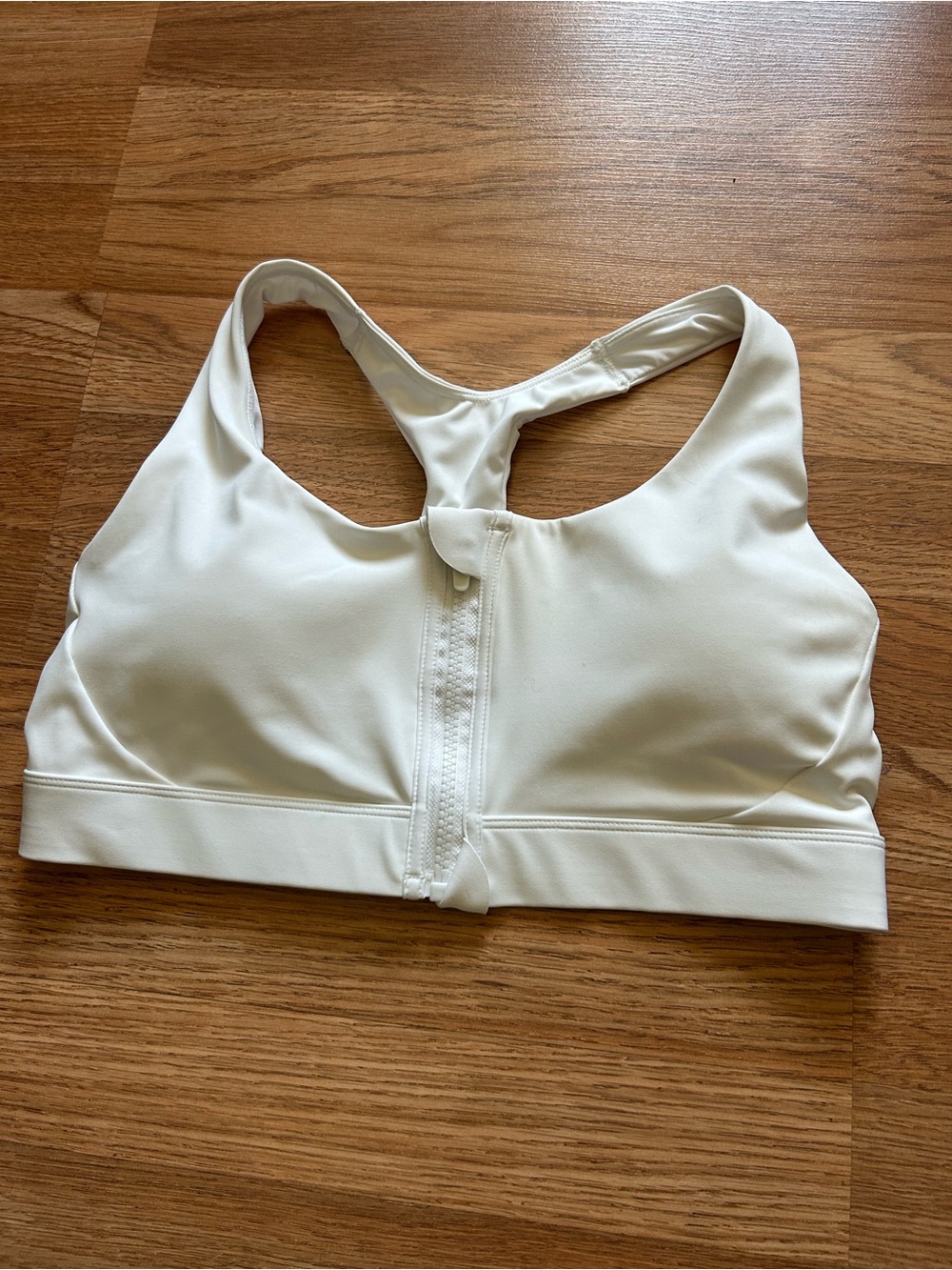 Avia White Front Zip Racerback Sports Bra.Size Large 12/14